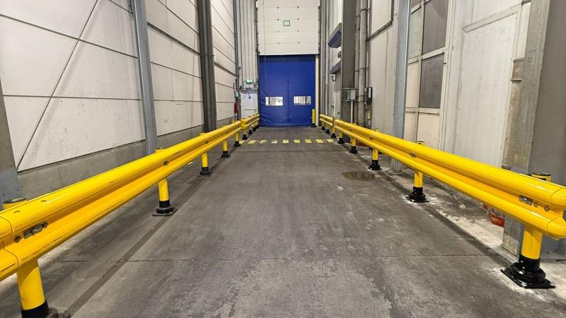 De FlexRail beschermd de wanden, en creëert een voetpad 