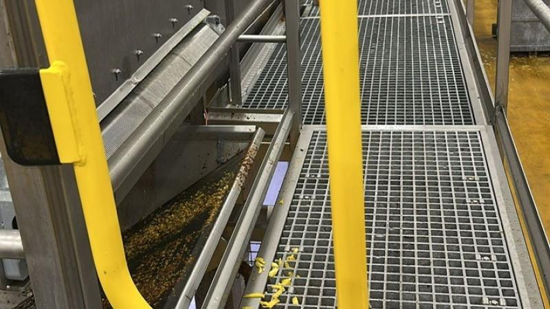 De dwarsbuis kan zowel verticaal als ook horizontaal gemonteerd worden.