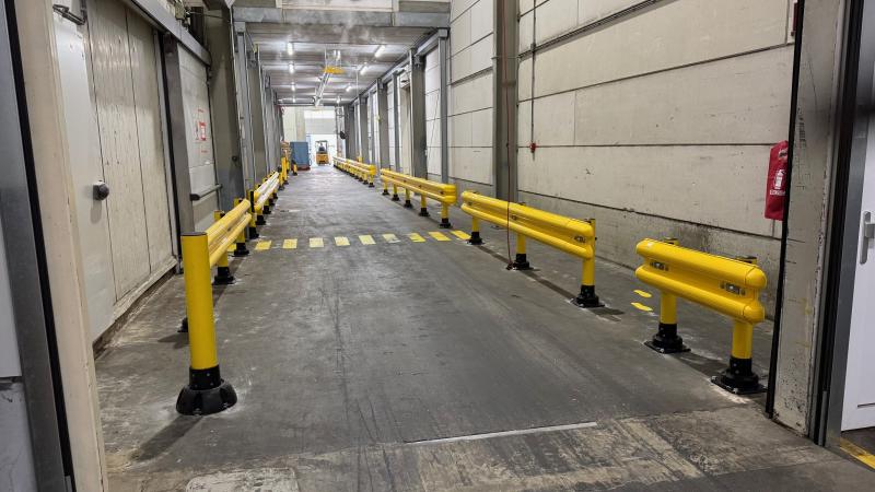 voetpad en wanden beschermd met de Flexrail