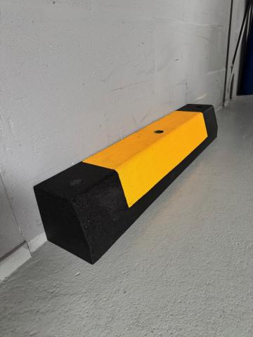 Harlow Kerb